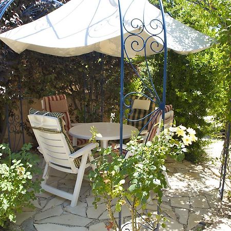 B&B Villa Viva Vitale Pierrevert Exterior photo